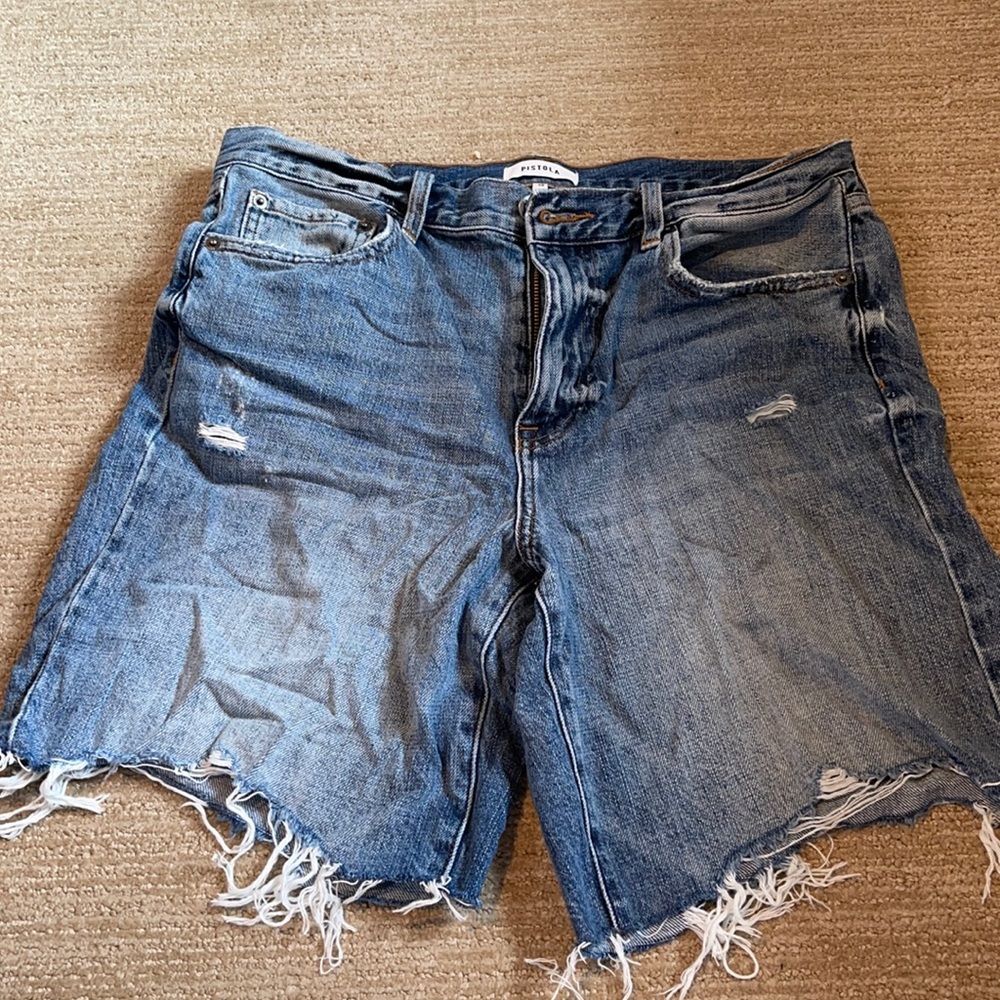 PISTOLA BERMUDA SHORTS